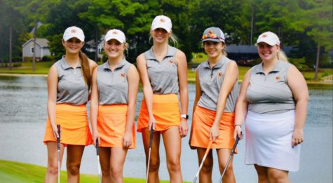 Girls varsity golf comes out swinging
