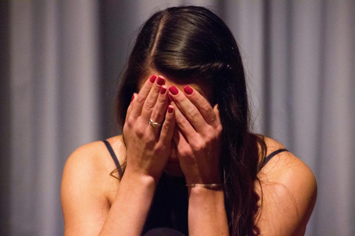 Embarrassment from a boyfriend has made ‘singlehood’ be seen as a flex. Photo by Julia Taubitz on Unsplash.